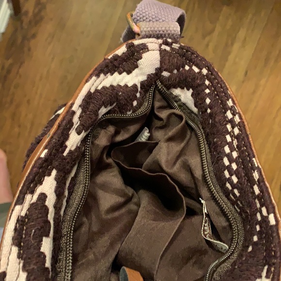 Quagga Aztec brown crossbody bag - Picture 7 of 12